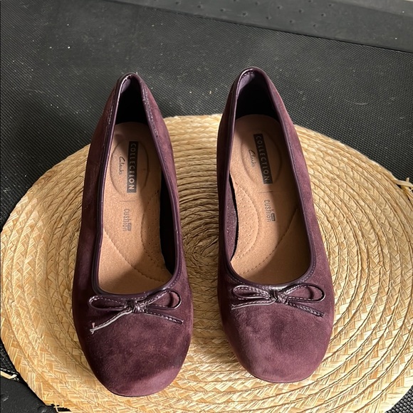 Clarks Elegant Nude Purple Leather Suede Women's Bow Tie Detailing Shoes Size 8 - Picture 8 of 15